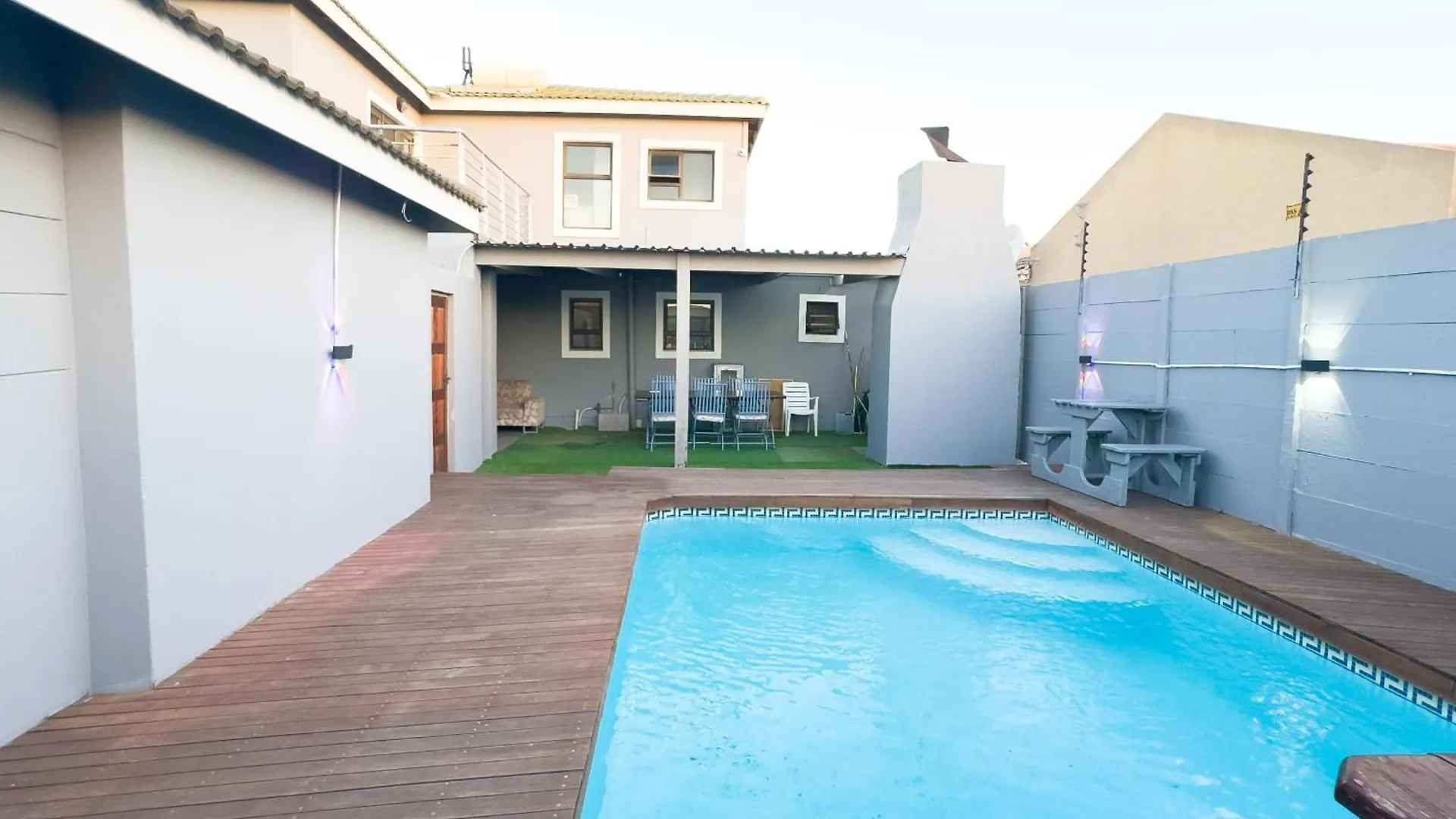 Keadem Hotel Cape Town South Africa